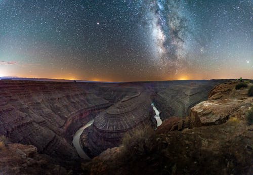 Darmowe zdjęcie z galerii z formacje geologiczne, fotografia przyrodnicza, gwiaździste niebo