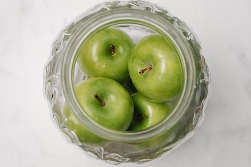 Darmowe zdjęcie z galerii z apetyczny, apple, białe tło