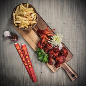 Sweet soy glazed fried chicken, photo by Wok Stop London on Pexels