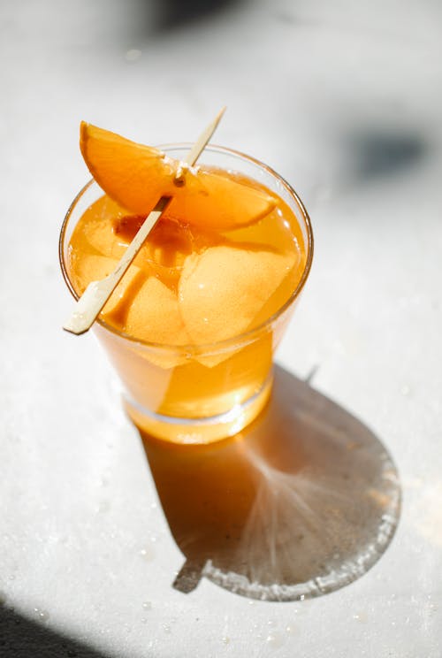 Безкоштовне стокове фото на тему «алкоголь, апельсин, апельсиновий сік»
