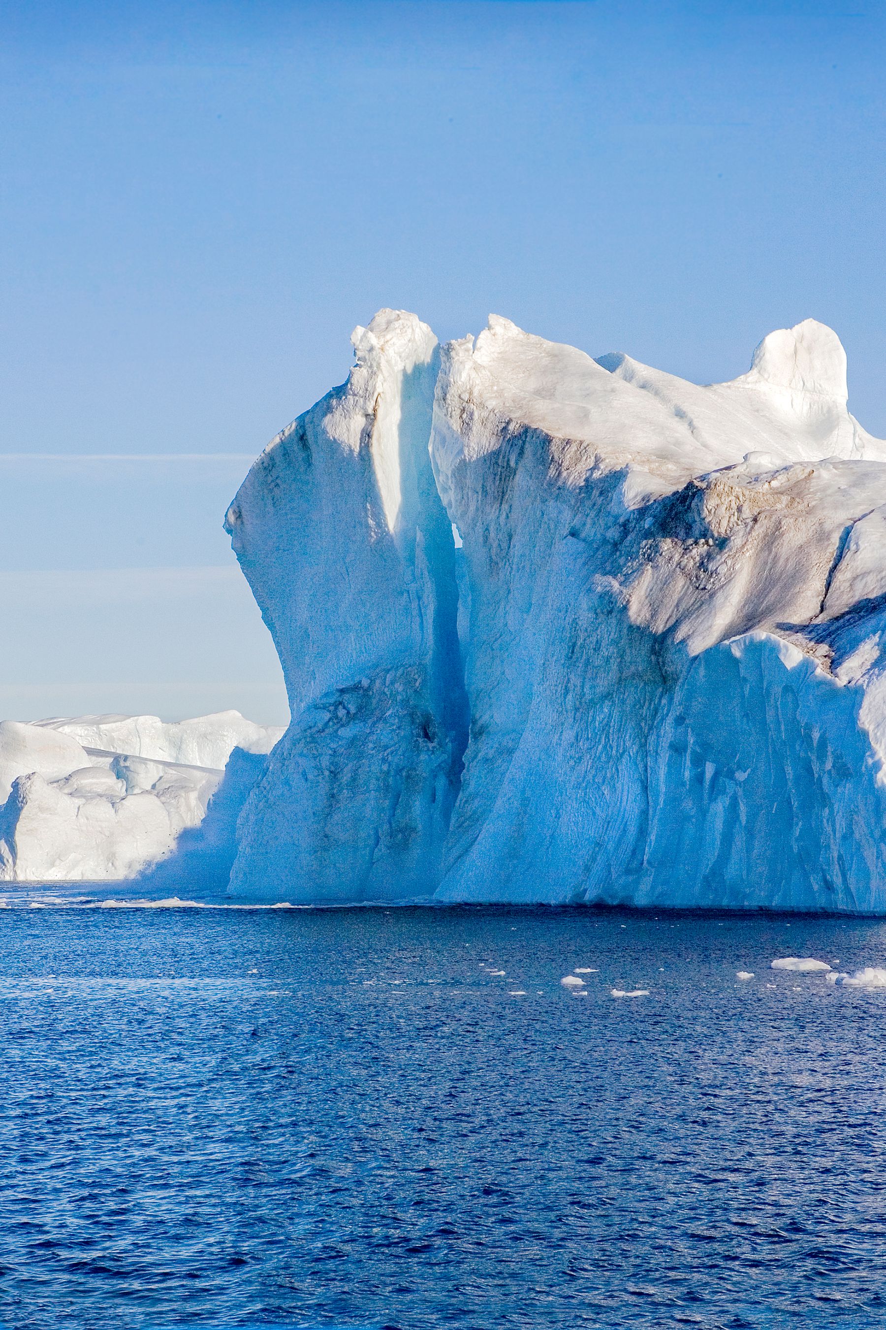 Greenland glacier meeting the sea