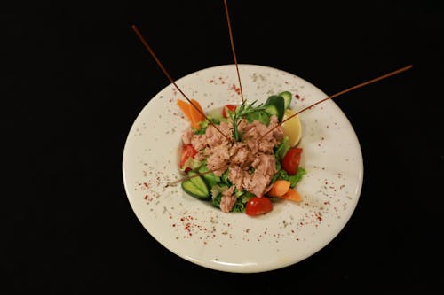 Tuna Salad with Lettuce Cucumber and Tomatoes