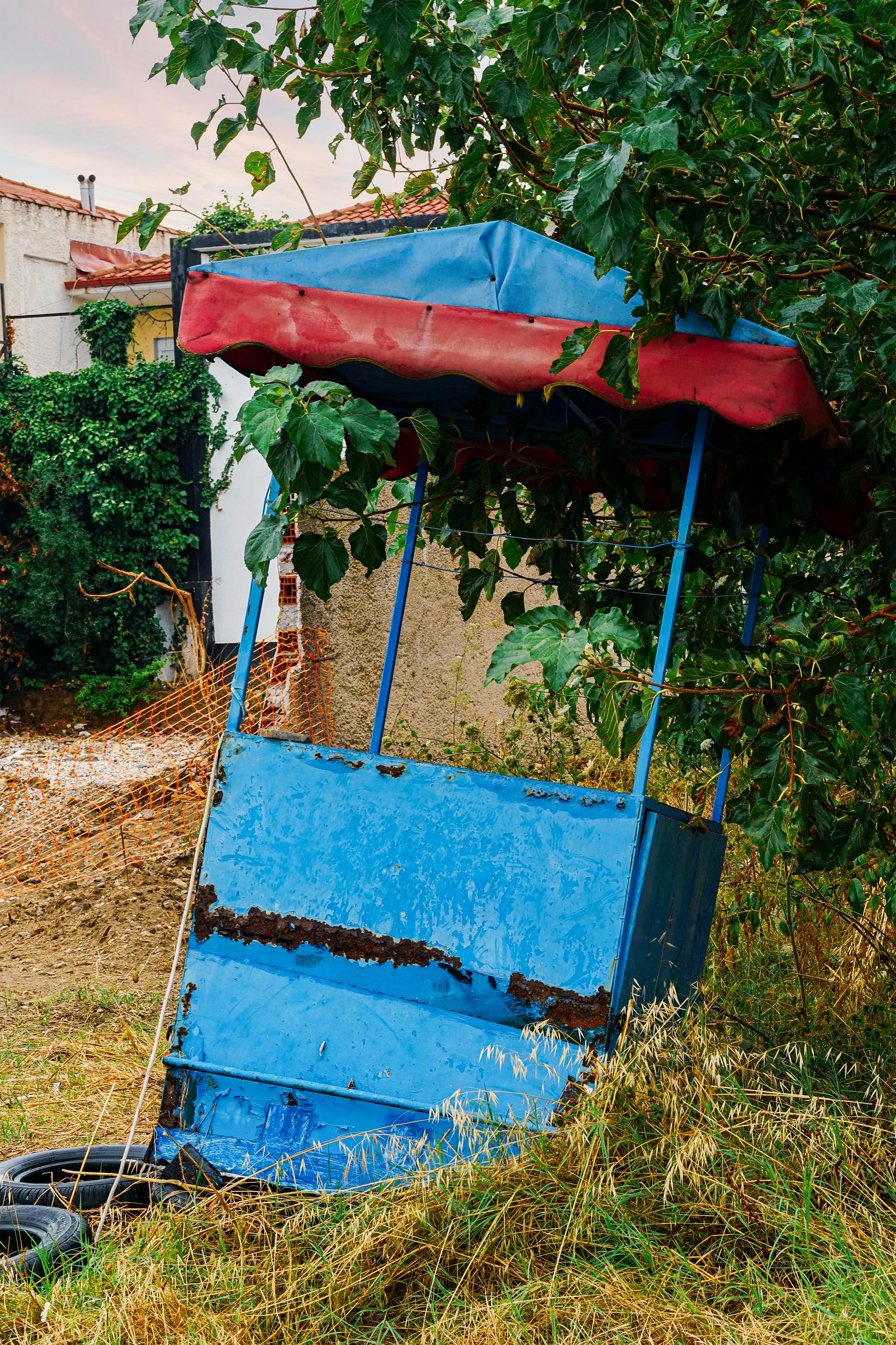 blue and red swing bench