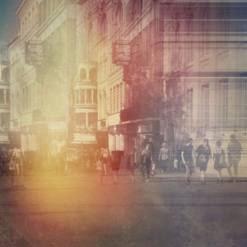 Pedestrians crossing a busy city street — photo by Suzy Hazelwood on Pexels