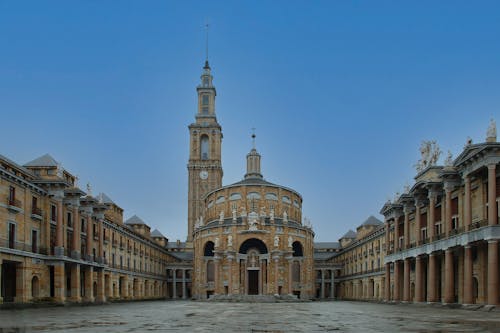 Foto profissional grátis de abóboda, arcada, capela