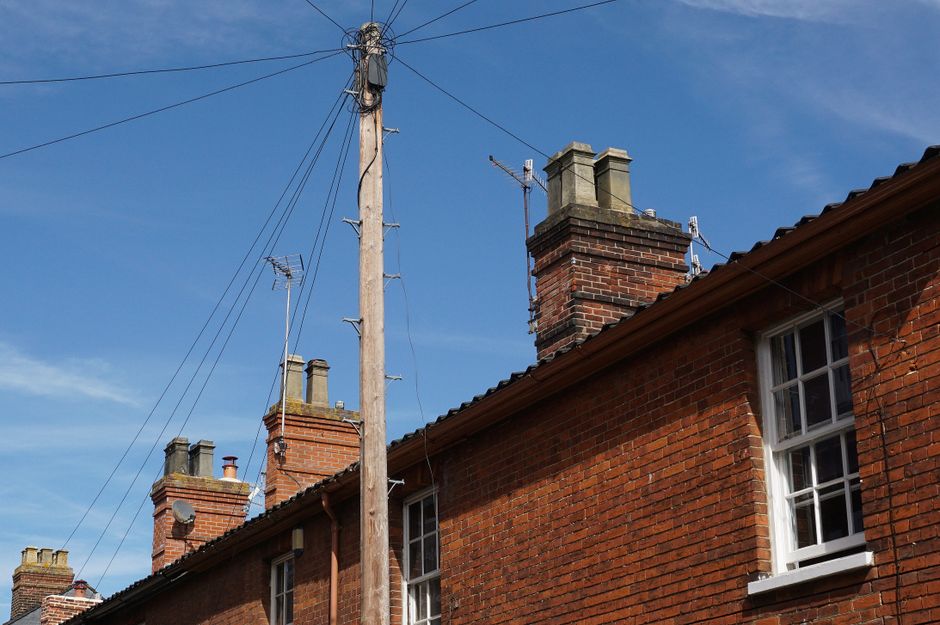 How to Hide Cables Behind Your TV Chimney Breast