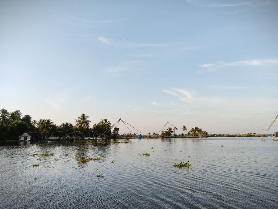 Punnamada Lake Track photo 2