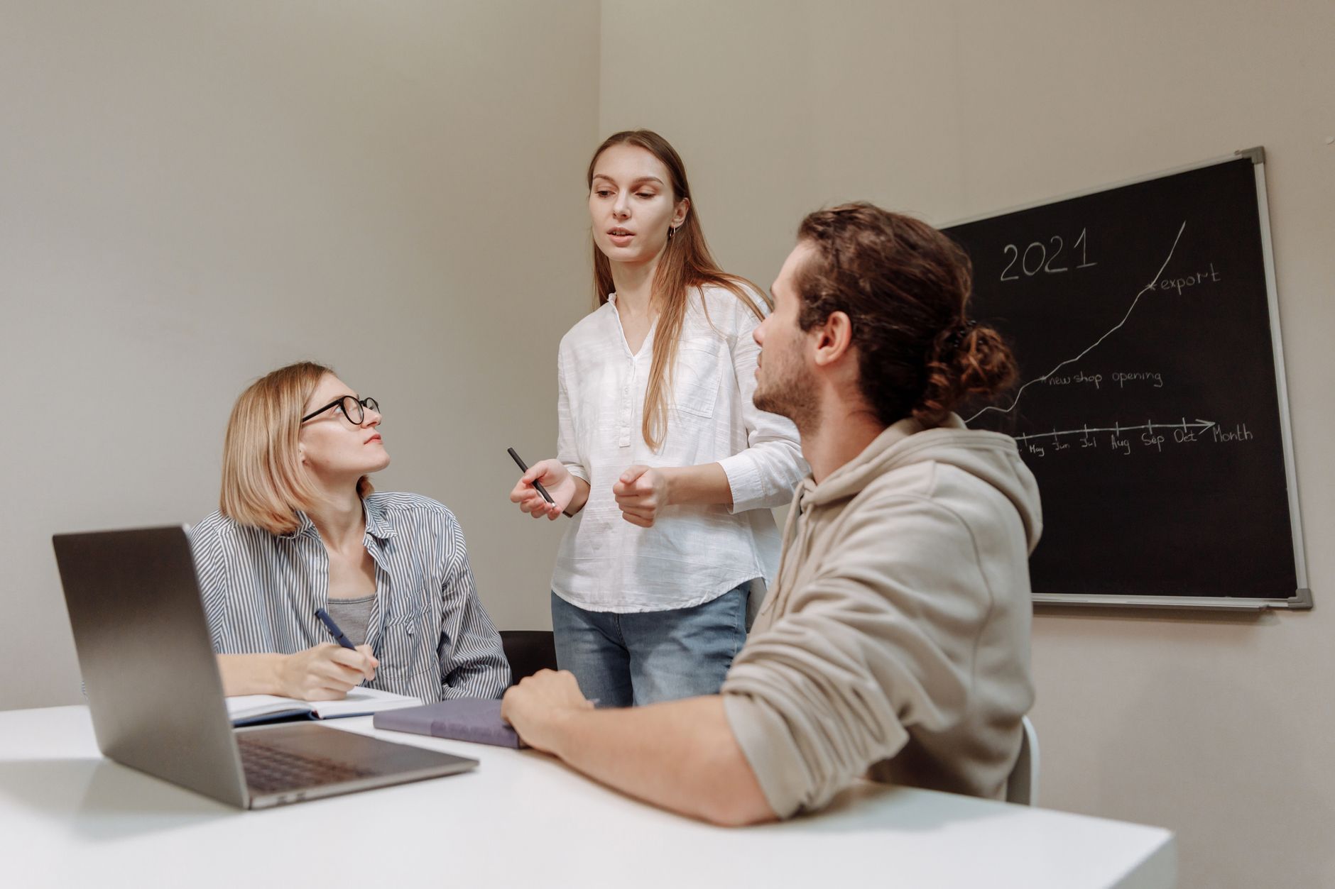 engineering team size benchmark stage — Engineering team size benchmarks by stage