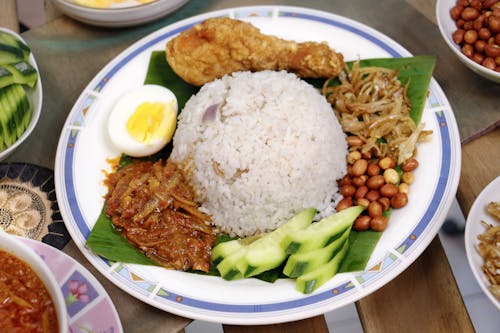 Free Close-Up Shot of Food on a Plate Stock Photo