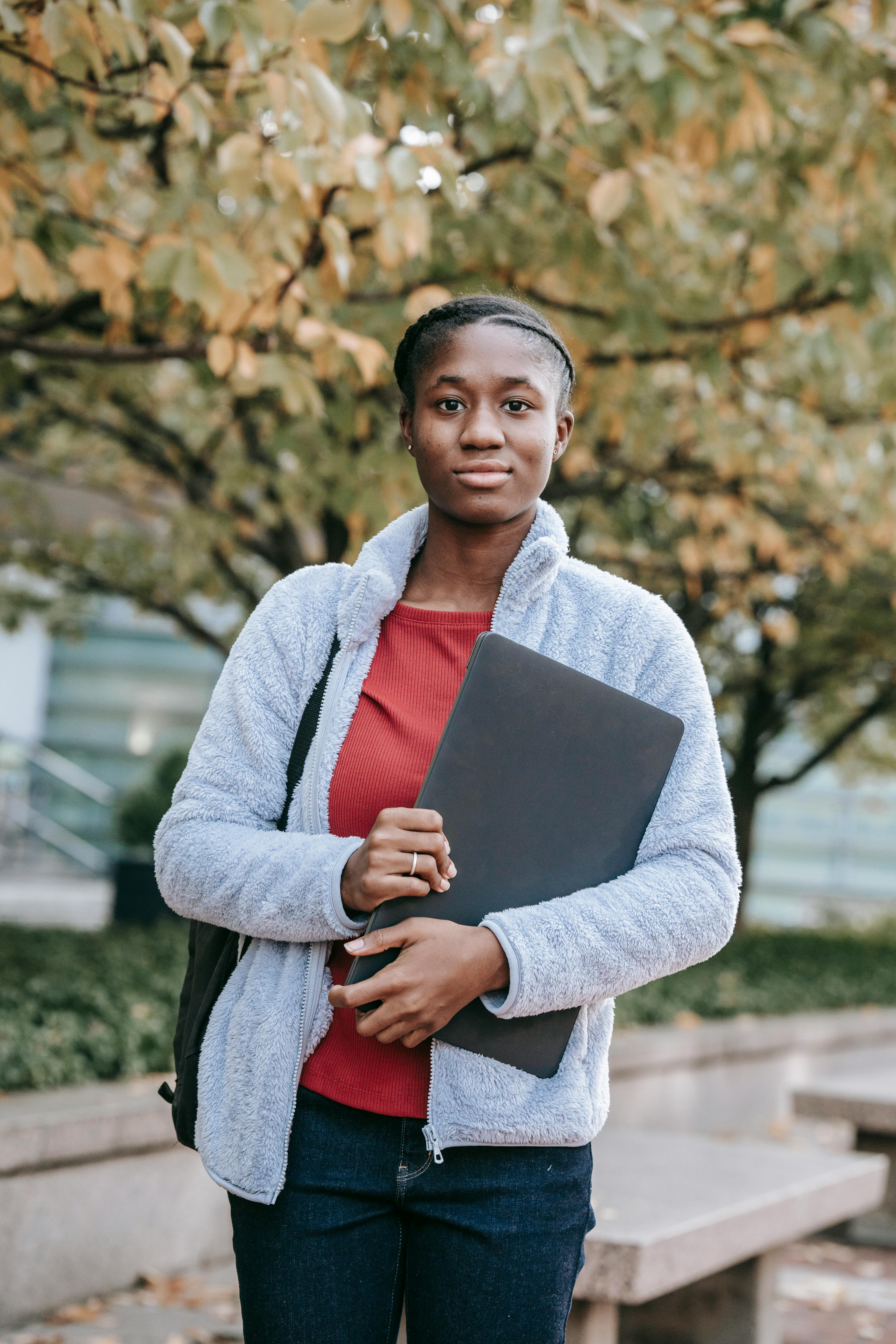 What should I learn first in digital marketing?