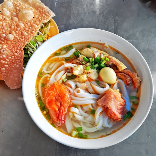 Banh Canh Soup with Prawns 