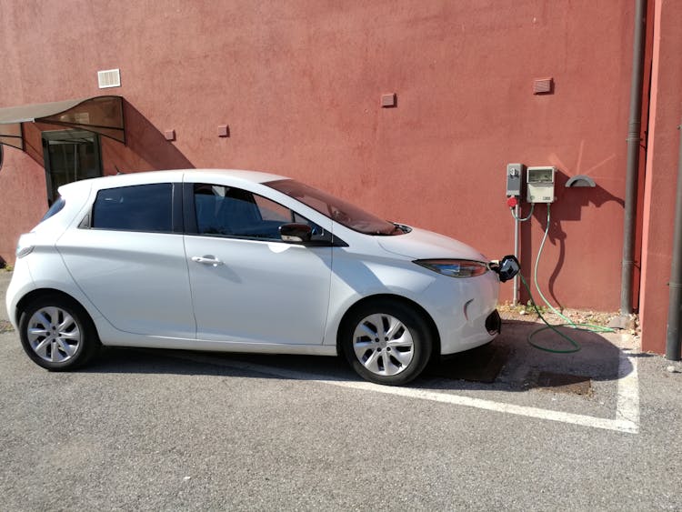 Electric Renault Car Charging