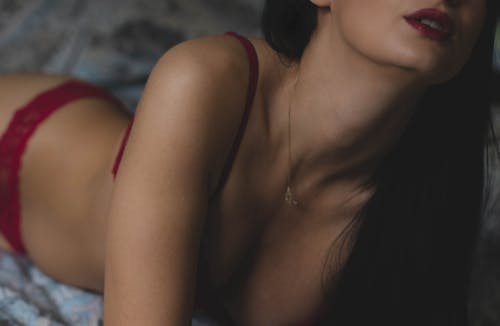 Безкоштовне стокове фото на тему «еротичний, жіноча білизна, Кольє» стокове фото