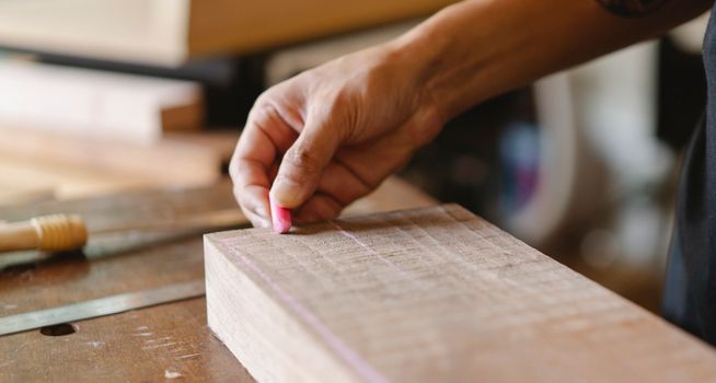 How to Interpret and Read Woodworking Shop Drawings Effectively