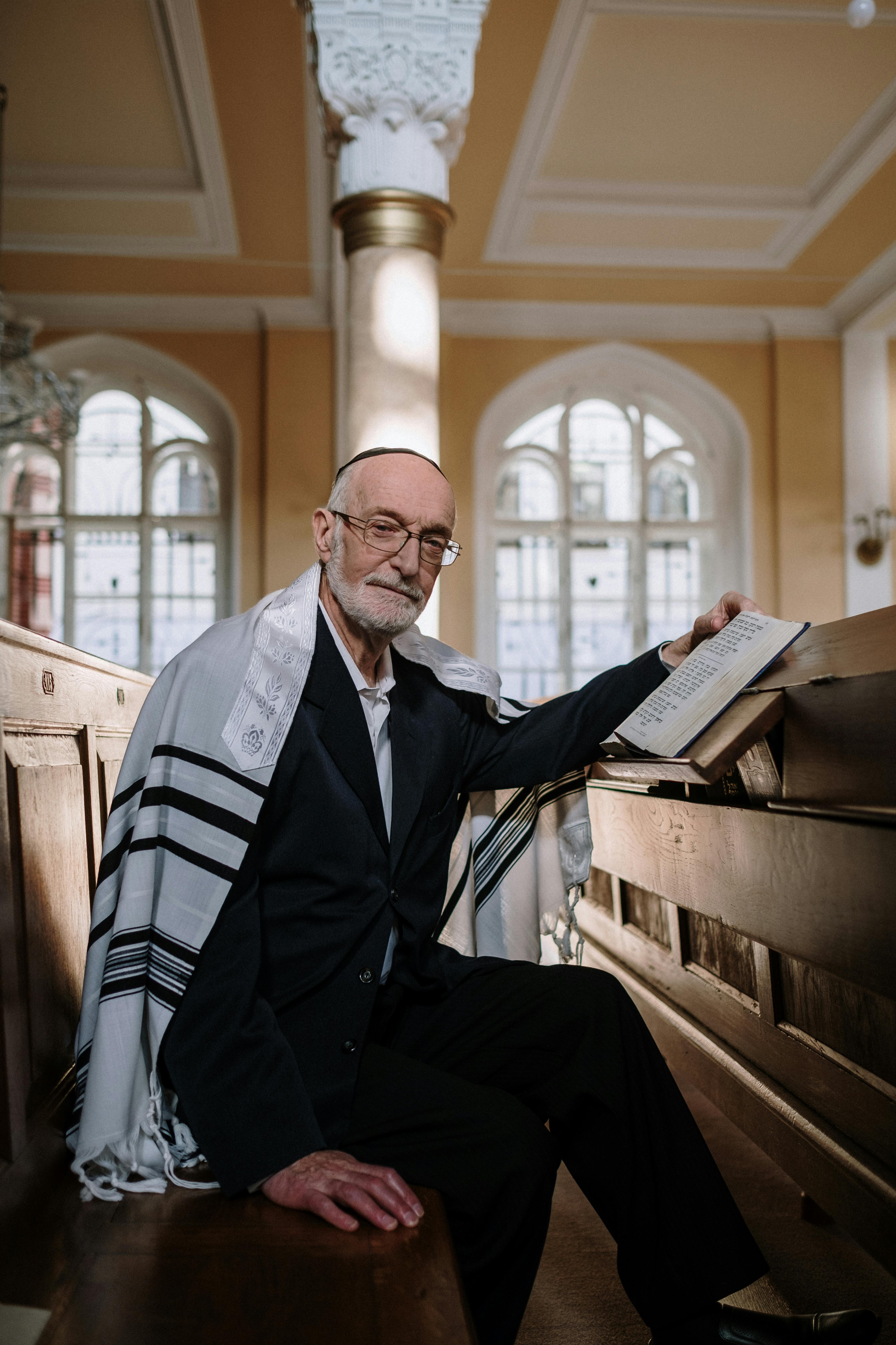 Judenhut Photos, Download The BEST Free Judenhut Stock Photos & HD Images