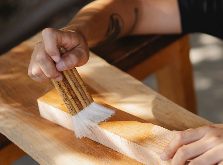 How to Properly Apply Varnish for a Professional Finish