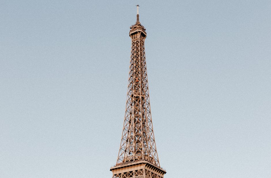 Must-See Attractions: Beyond the Eiffel Tower Must-See Attractions: Beyond the Eiffel Tower