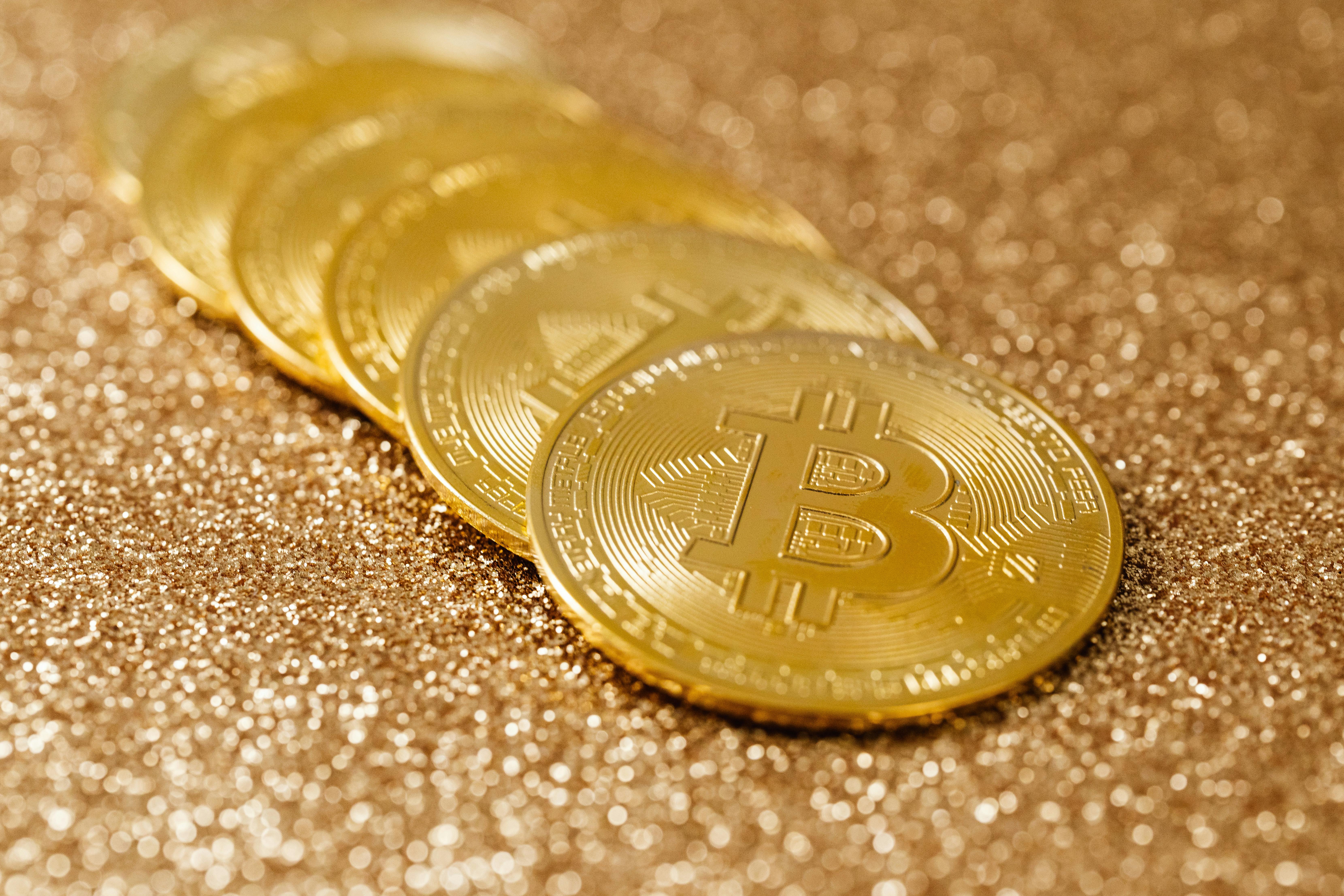 gold bitcoin coins