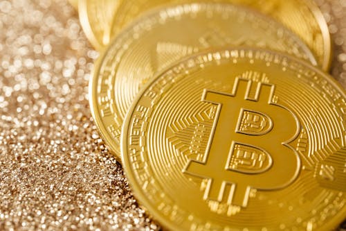 Free Close-up of Gold Bitcoin Coins  Stock Photo