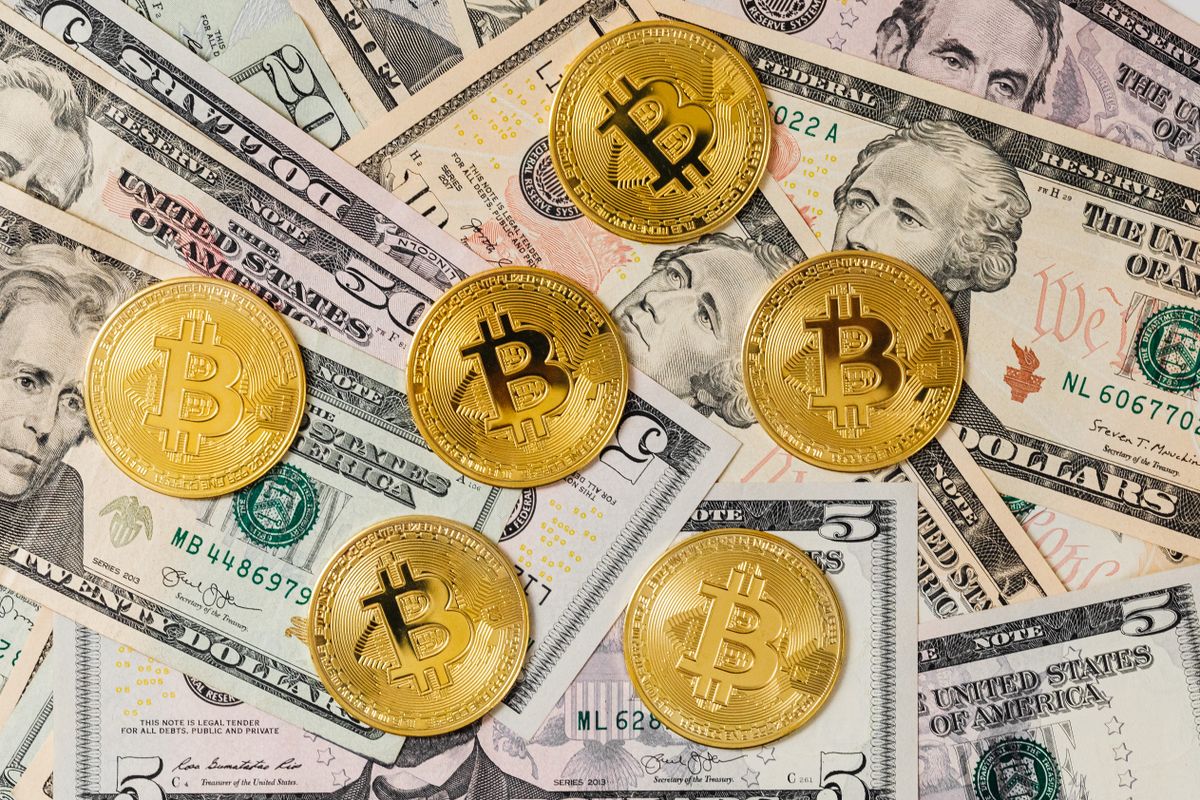 China Pumps $52 Billion Into Banks, Bitcoin Tanks: What Gives?