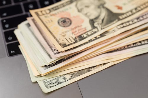 Free Close-Up Shot of Us Dollar Bills Stock Photo