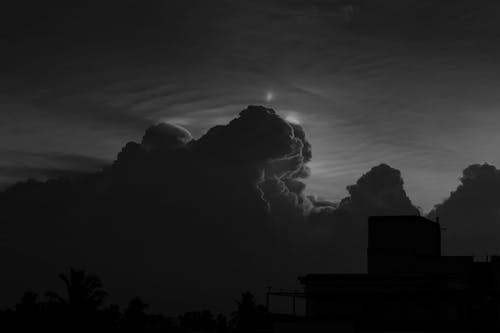 Ingyenes stockfotó drámai ég, éjszaka, fekete-fehér témában Stockfotó