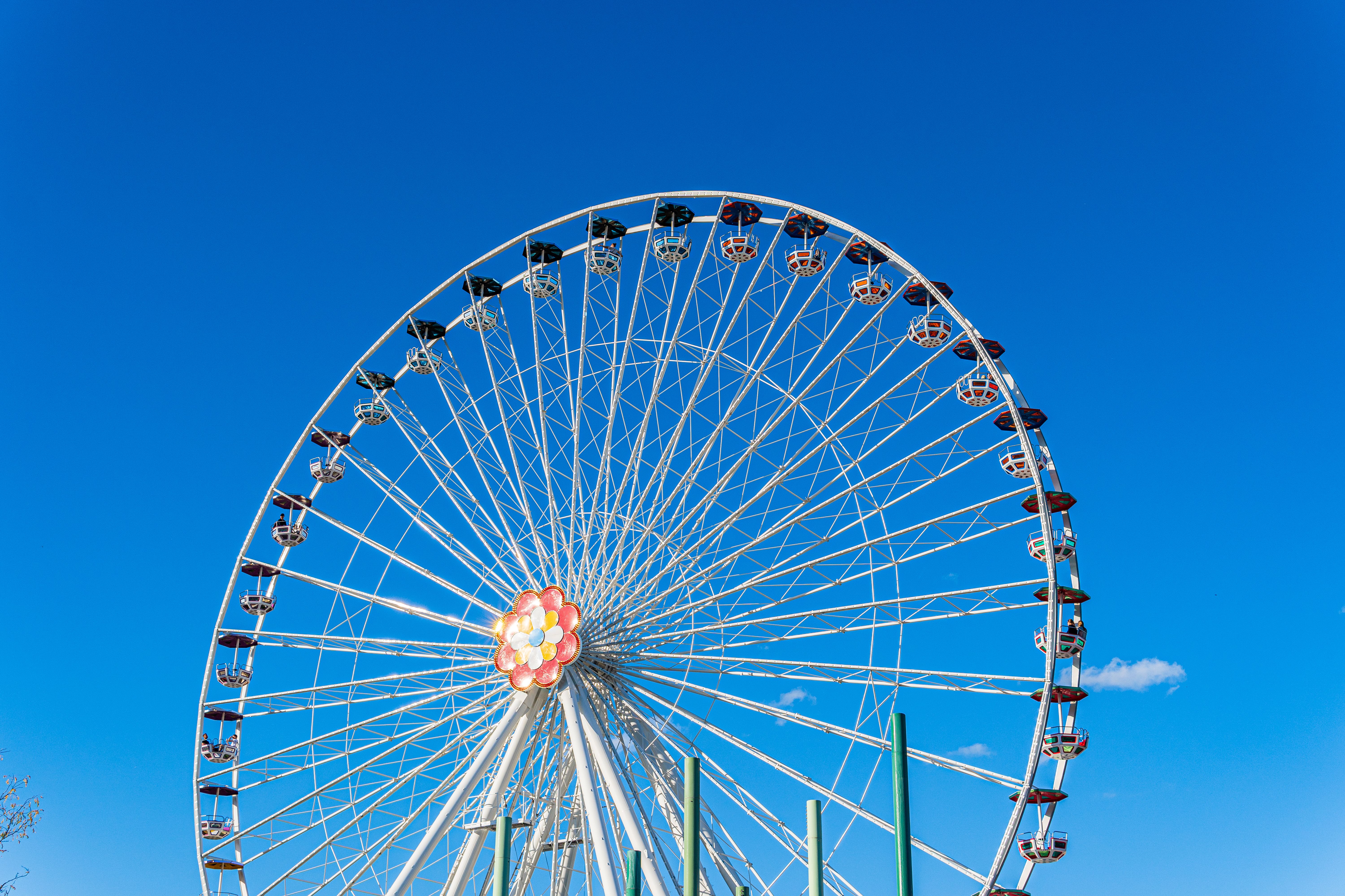 Ferris Wheel Under Blue Sky · Free Stock Photo