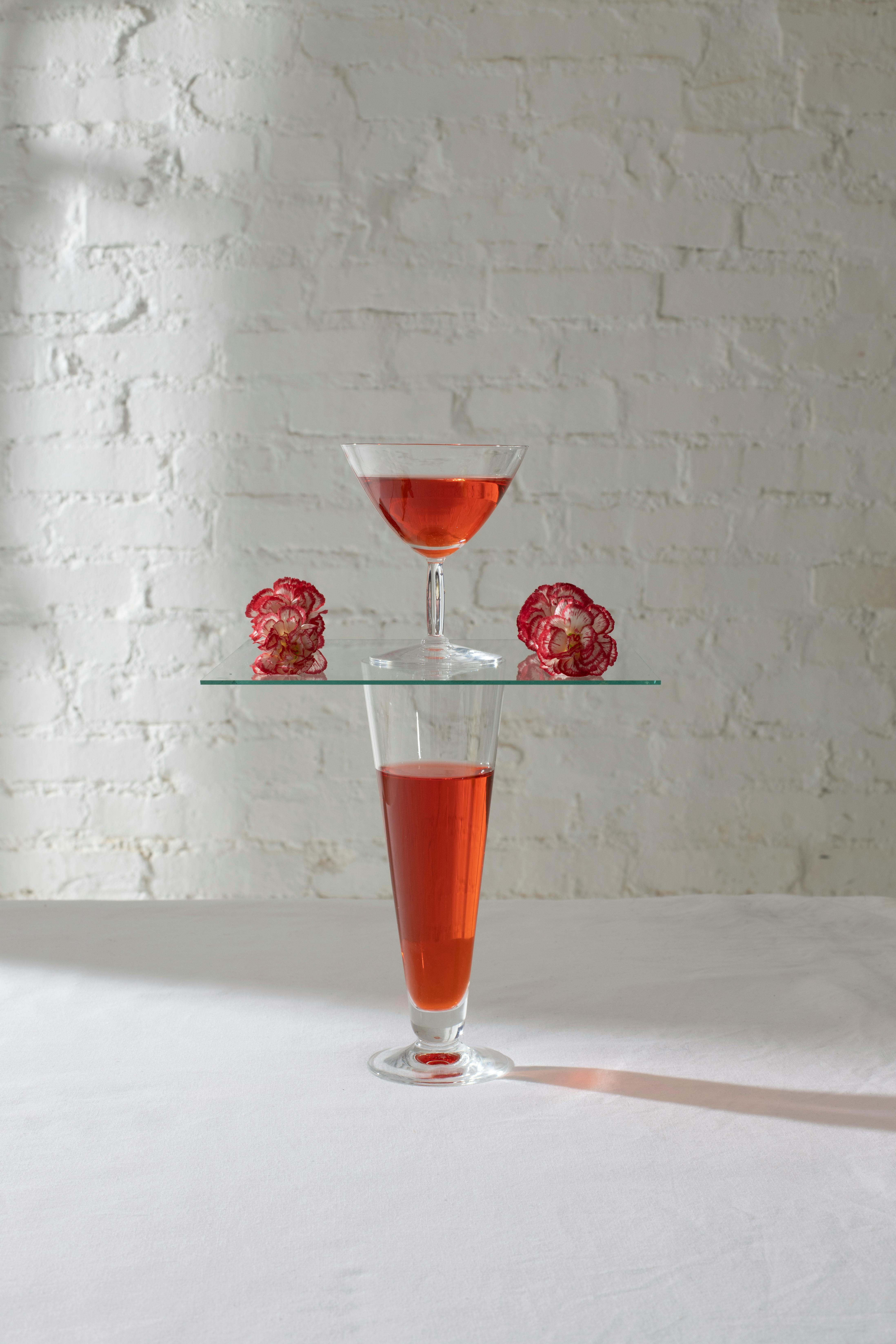 What clear alcohol has the least calories?