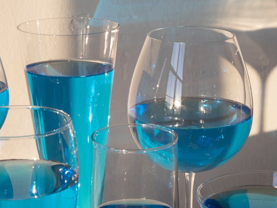 What drink can clean your stomach?