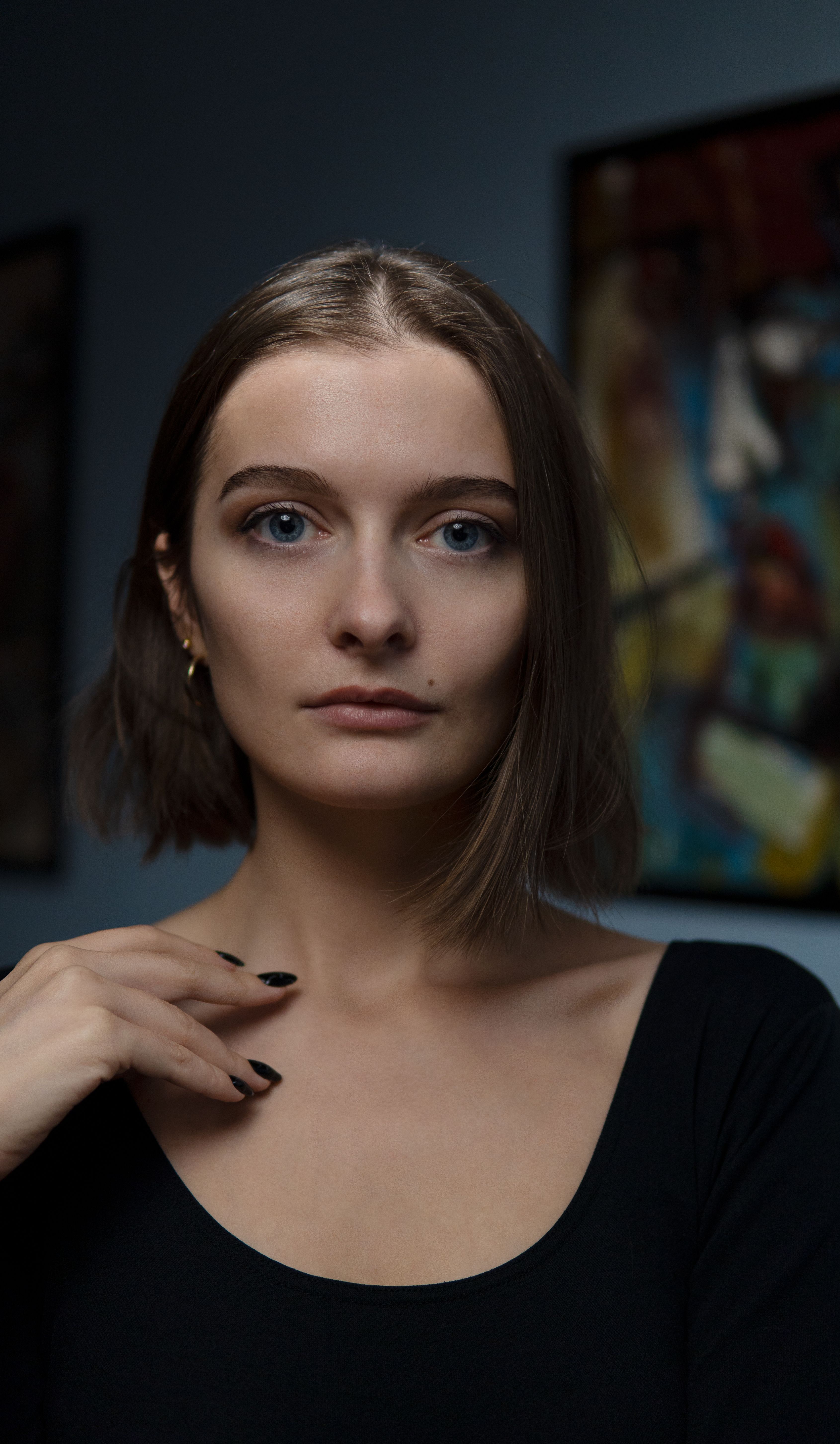 A Close-Up Shot of a Pretty Woman · Free Stock Photo