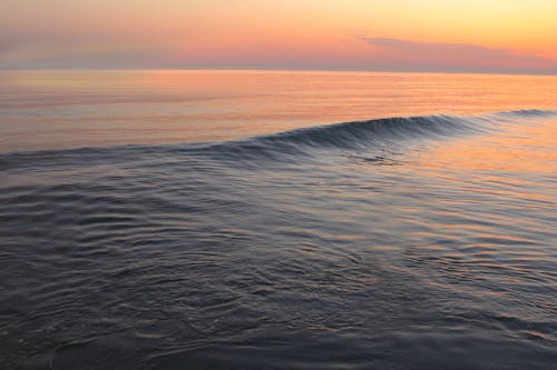 Fotos de stock gratuitas de amanecer, anochecer, cuerpo de agua