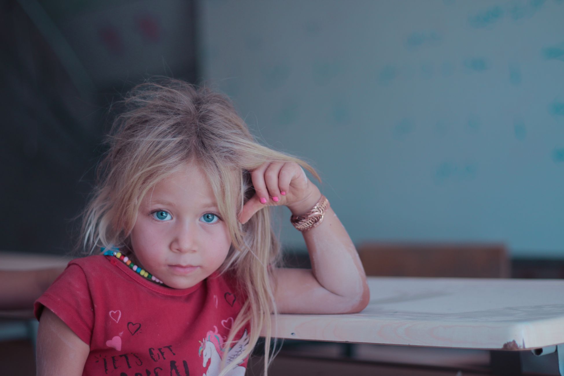 Oma deelt ervaringen met hechting aan kleinkinderen