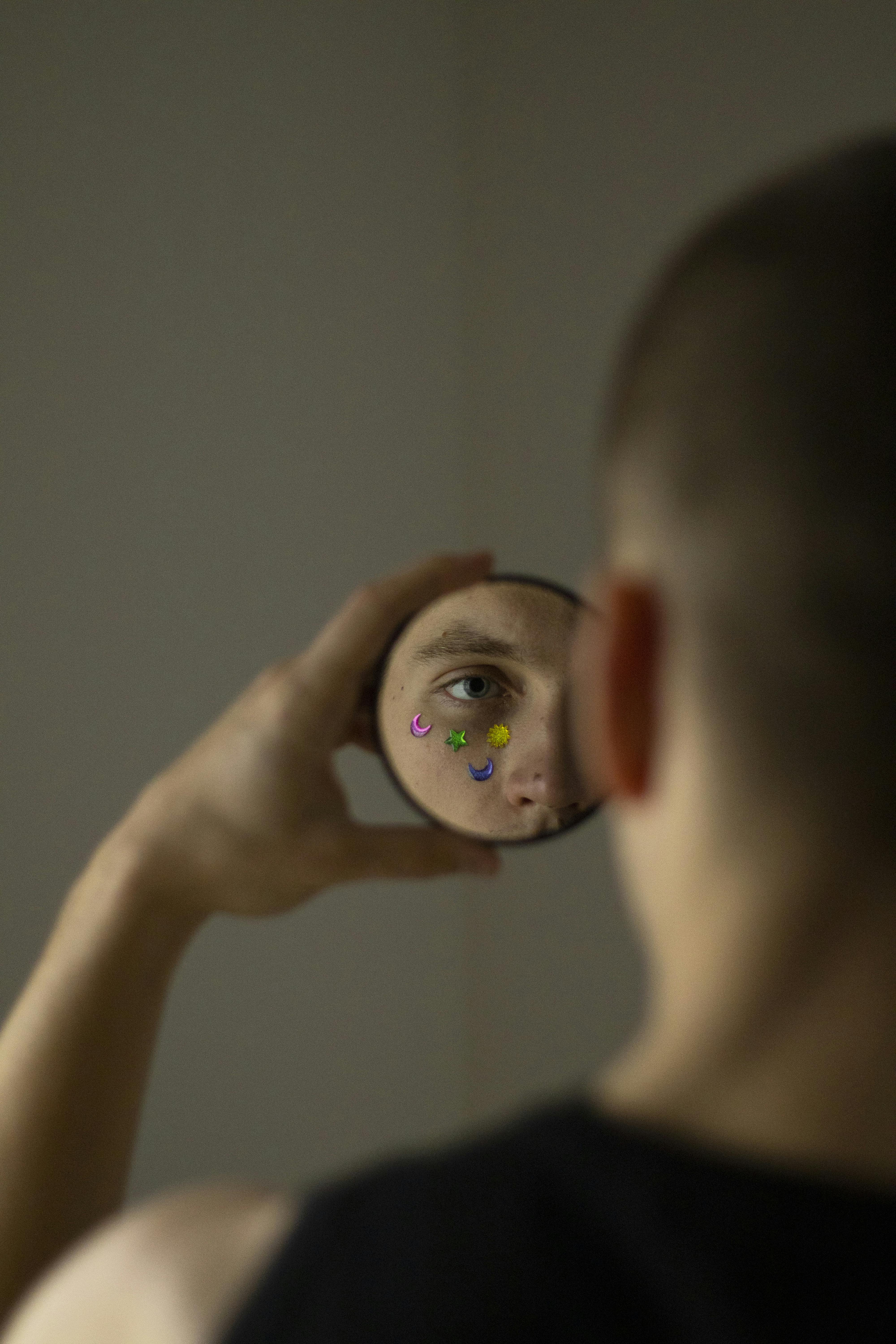 Creating a Memorable Brand Identity ⁣through Color ​Selection