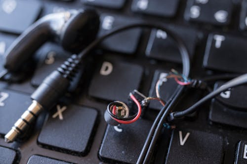 Free stock photo of circuitry, damaged, earbuds