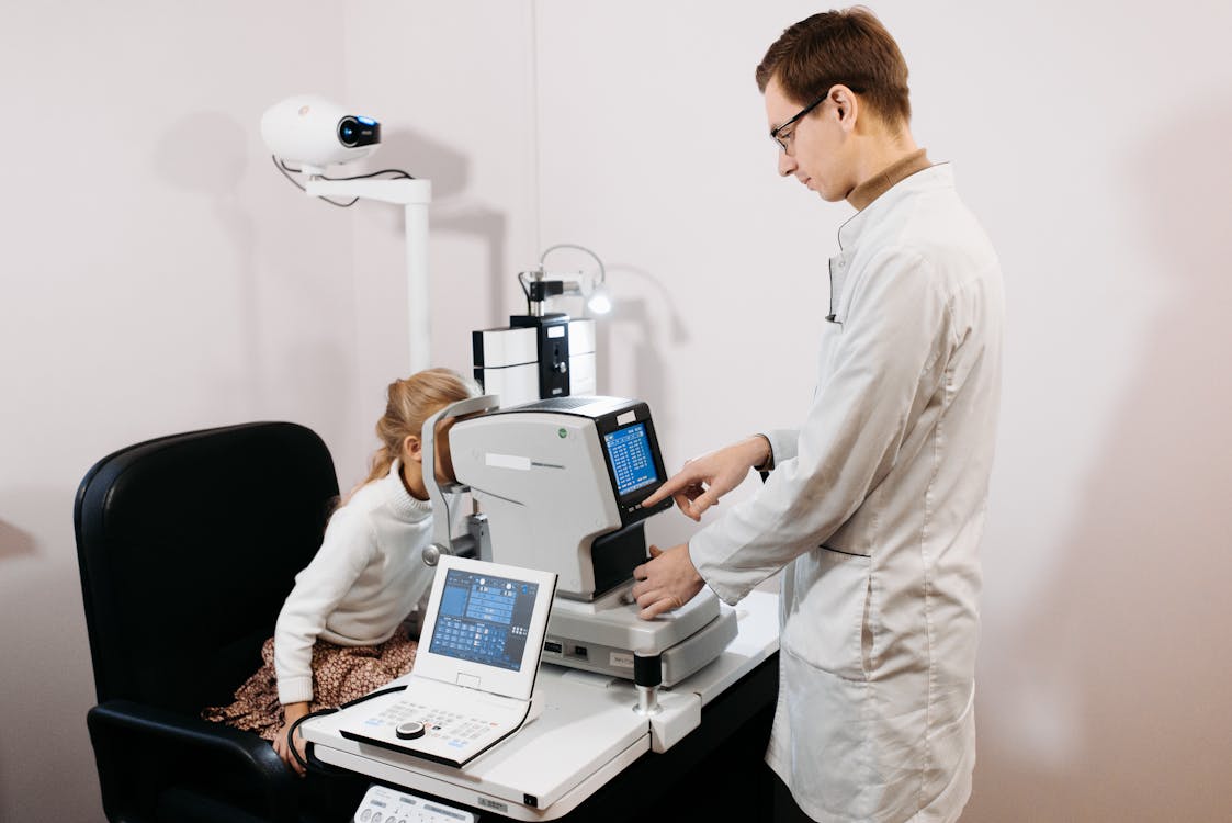 Master en especialidades clínicas optométricas