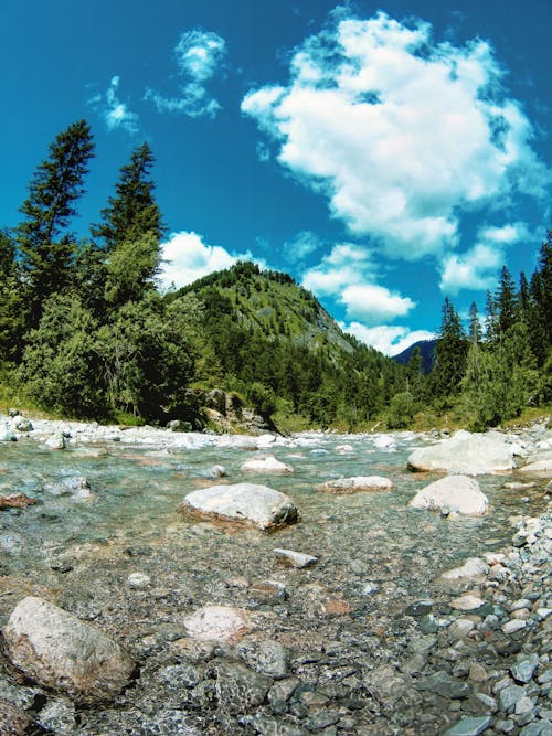 Безкоштовне стокове фото на тему «вода, гора, каміння»