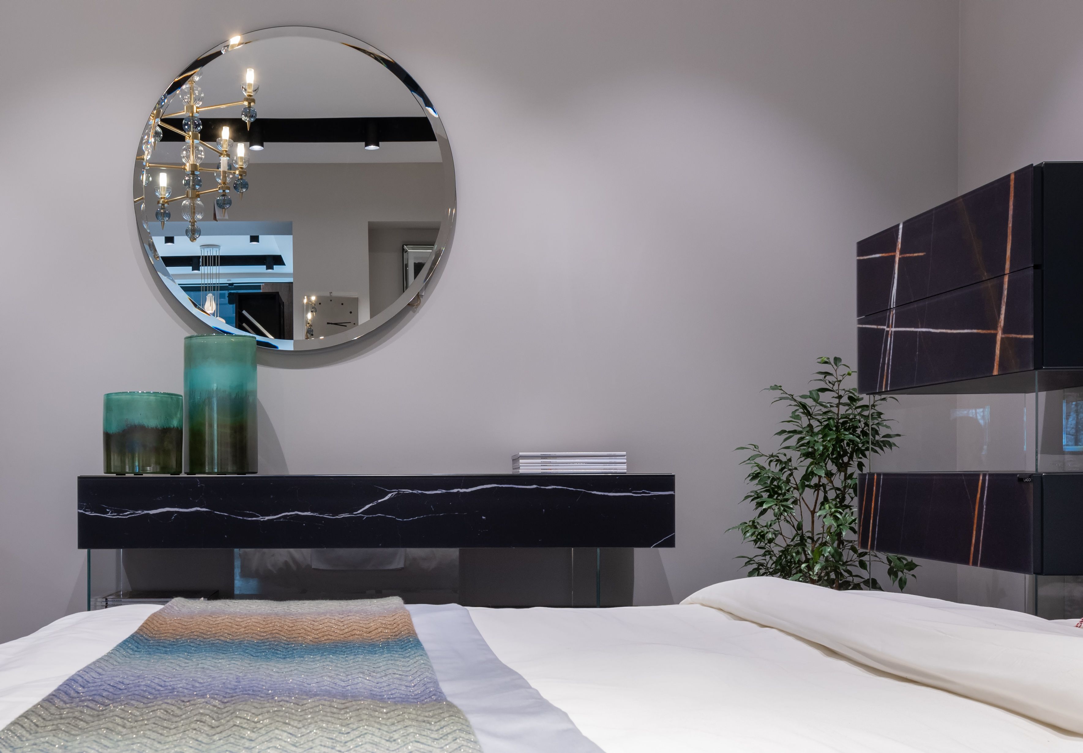 round beveled mirror