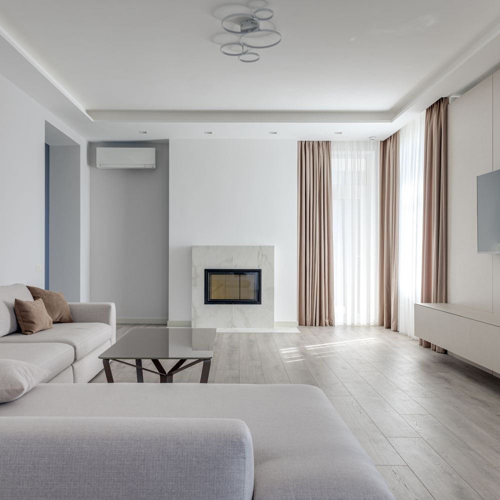 End of Tenancy Decorating in Single Street — walls rolled to an even, flat finish