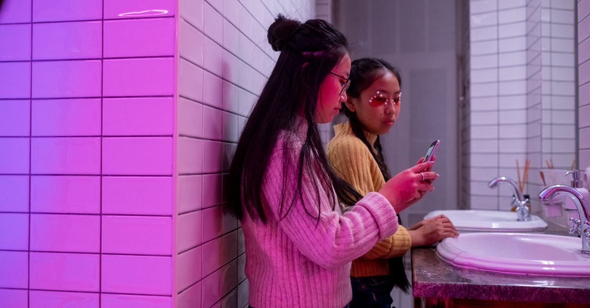 Chinas Regulierungsbehörde untersagt KI-Gefährten für Minderjährige