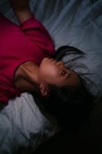 Cómo usar mindfulness para mejorar hábitos de sueño