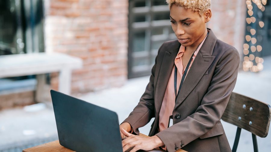 Making Personal Connections Through Online Marketing