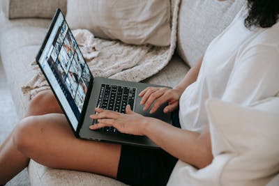 LGBTQ family support group meeting and resources