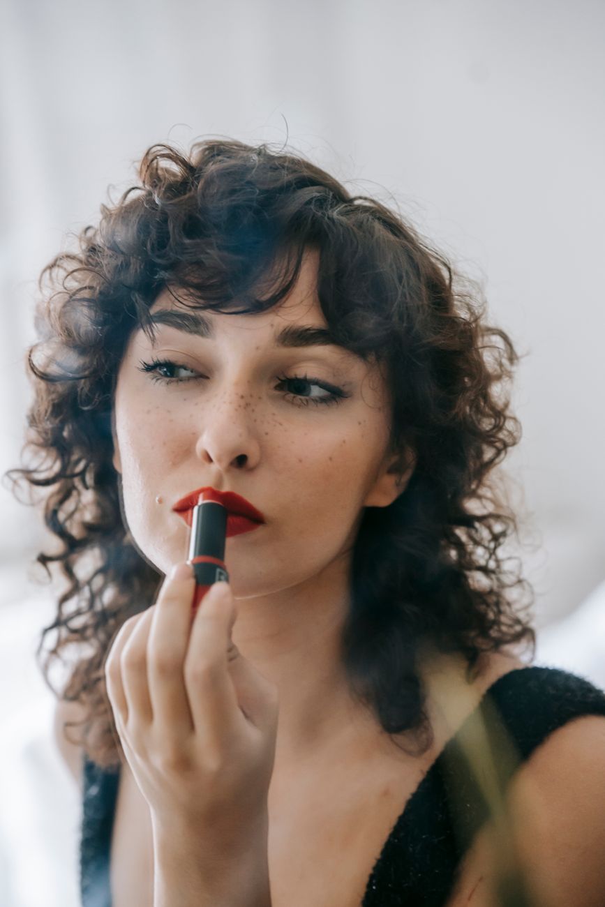 The 60-Second Set: Making Any Matte Last Eight Hours