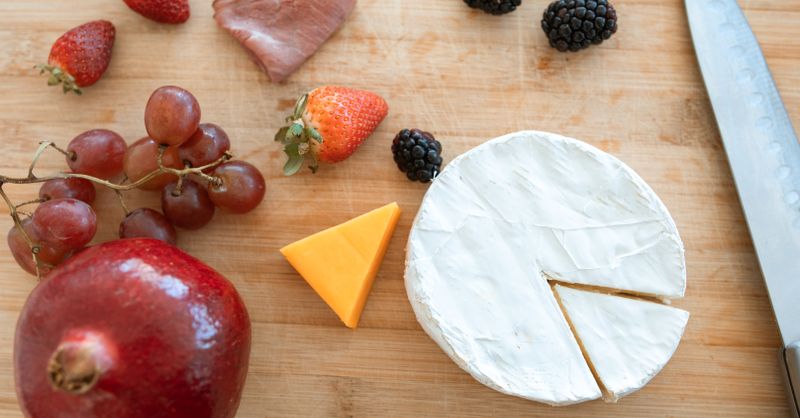 Femme enceinte fromage : Guide sécurité 2026
