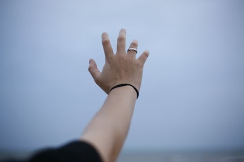 Free A Person Wearing a Silver Ring Stock Photo