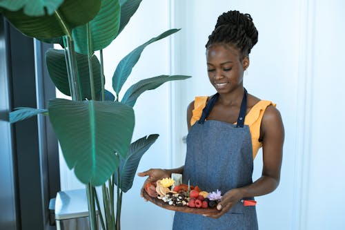 Δωρεάν στοκ φωτογραφιών με ανάμεικτα φρούτα, Αφροαμερικανός, βοσκή Φωτογραφία από στοκ φωτογραφιών