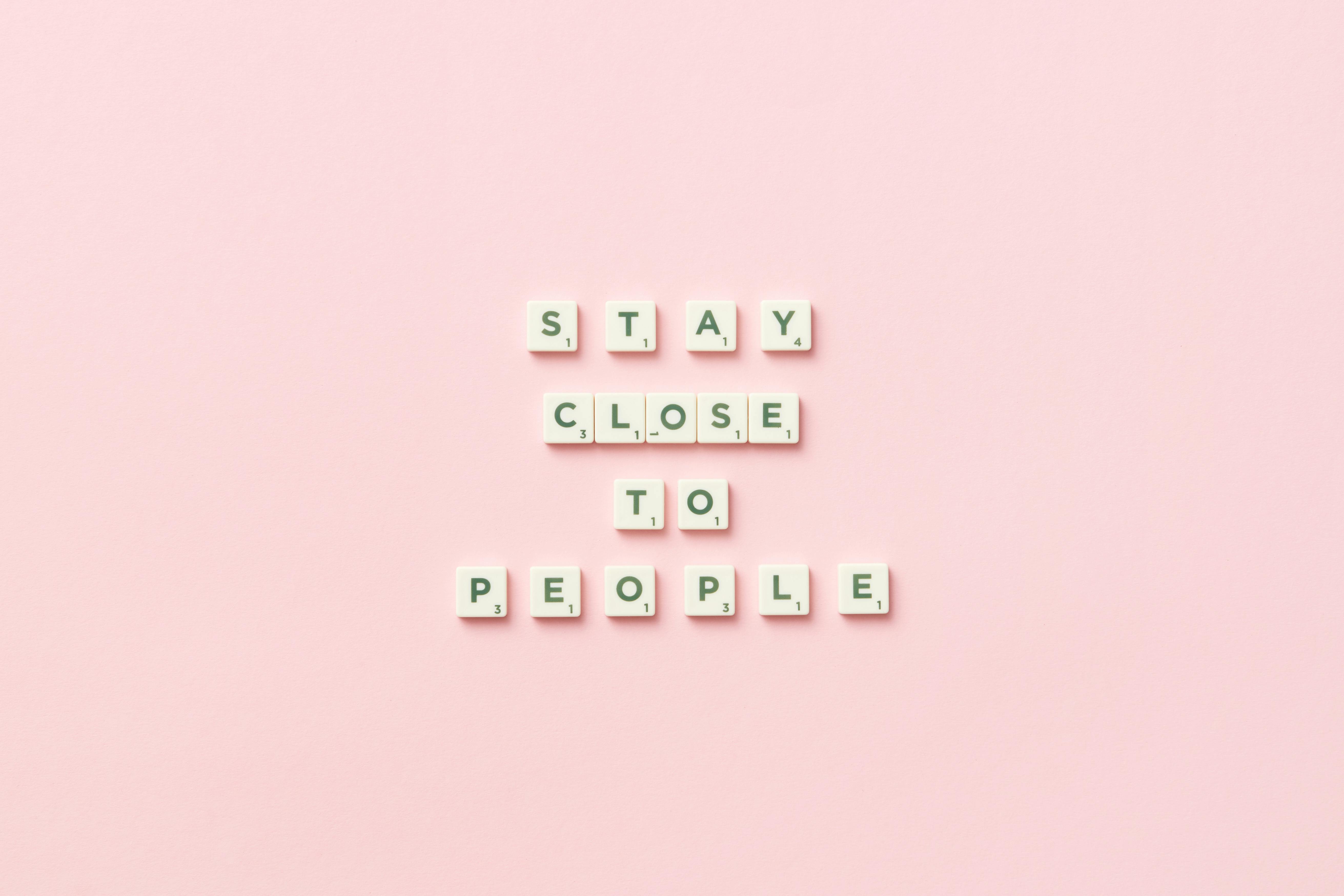Say bye to doomscrolling, experts say these grandma hobbies and crafts are trending — Photo by DS stories on Pexels