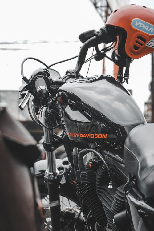 Gratis Fotos de stock gratuitas de caro, casco de moto, Harley Davidson Foto de stock