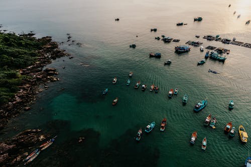 Luchtfoto Van Boten Op Zee