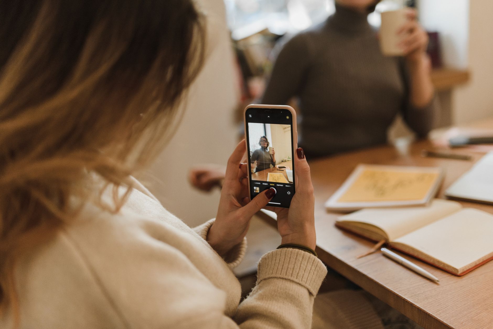 Marketing online cho cửa hàng nhỏ: Facebook, Zalo, TikTok Shop - Vũ khí mới của ngành FMCG